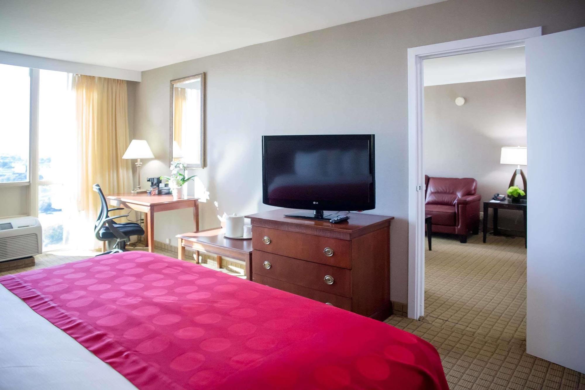 Hotel Ramada Plaza By Wyndham Atlanta Downtown Capitol Park Exterior foto